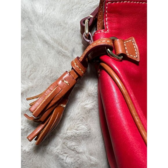 Dooney & Bourke Red Leather Crossbody Bag W/ Tassels Adjustable Strap Boutique - Picture 3 of 15